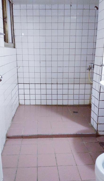 Chia Rong Hostel Taipei Exterior photo
